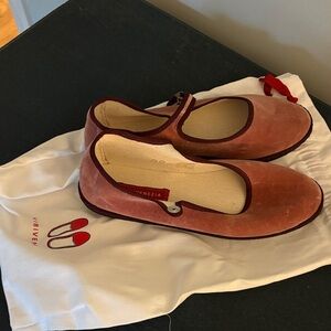 Venezia Women's Flats in Maroon and Tan